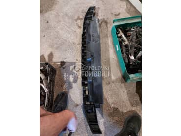 Sina maska branika za Peugeot 407