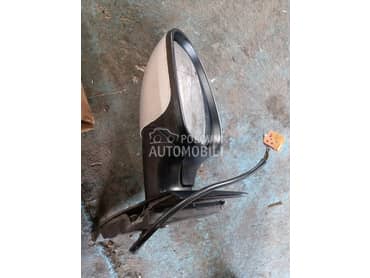 Retrovizori elek desni i levi za Volkswagen Polo od 2002. do 2008. god.