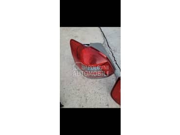 levi stop za Toyota Yaris od 2003. do 2012. god.