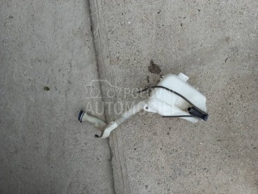 Boca tečnosti za brisace za Peugeot 206, 207