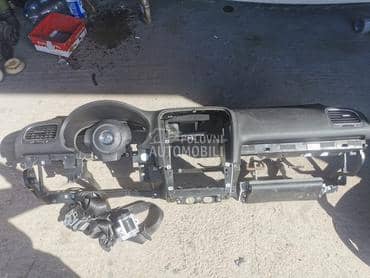 instrument tabla za Volkswagen Golf 6 od 2009. do 2012. god.