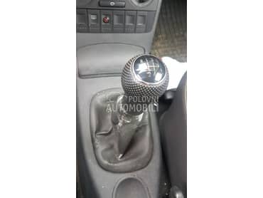 Rucka menjaca za Volkswagen Polo