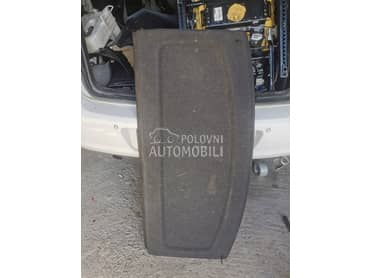 polica gepeka za Volkswagen Golf 6 od 2009. do 2012. god.