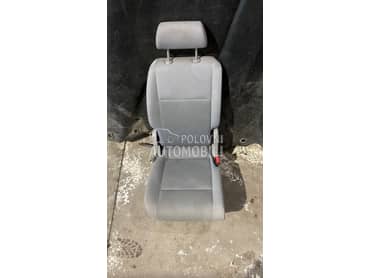 Zadnje desno sediste za Volkswagen Caddy od 2006. do 2010. god.