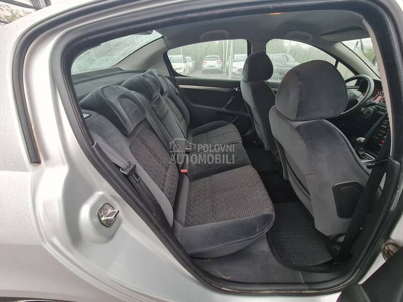 Peugeot 407 
