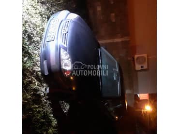 Toyota Avensis -  kompletan auto u delovima