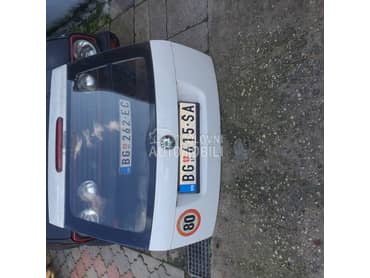 gepek vrata za Škoda Fabia od 2002. do 2006. god.