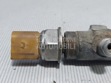 SENZOR PRITISKA GORIVA za Volkswagen Caddy