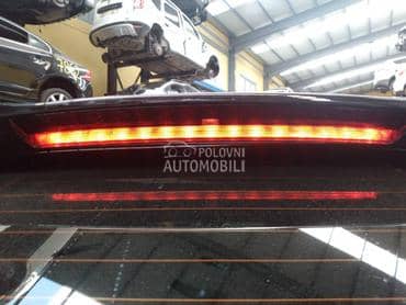 Treće stop svetlo za Mercedes Benz A 140, A 150, A 160 ... od 2012. do 2020. god.