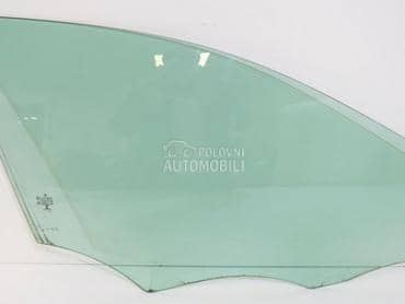 Desni prednji prozor staklo za Mercedes Benz A 140, A 150, A 160 ... od 2012. do 2020. god.