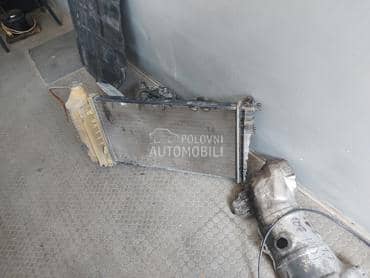 Hladnjak i posuda za Peugeot 306