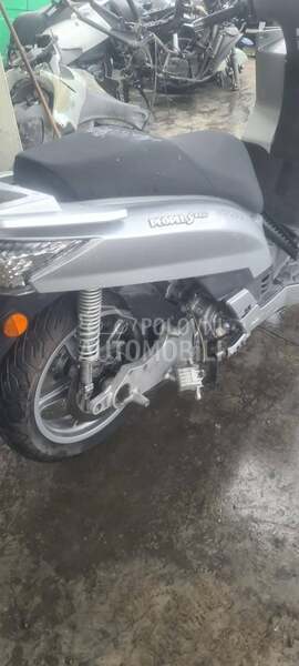 Kymco People S 250cc