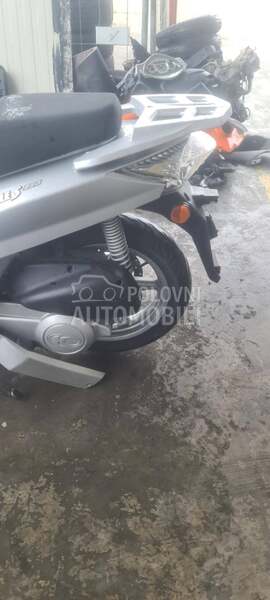 Kymco People S 250cc