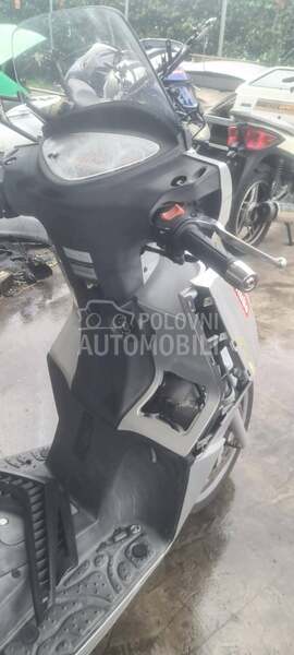 Kymco People S 250cc