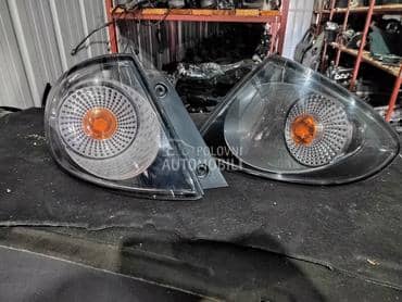 stop svetla za Seat Toledo od 2004. do 2009. god.