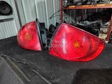 stop svetla za Seat Altea od 2004. do 2008. god.
