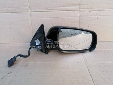 187.Retrovizor,suvozacev,desni za Škoda Octavia