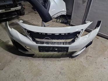 Branik za Peugeot 3008 od 2016. do 2020. god.