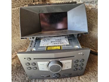Fabrički Radio za Opel Astra H