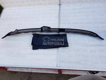 ZAŠTITNA PLASTIKA BRISAČA za Peugeot 106