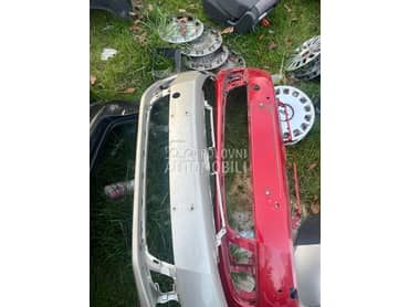 Branik prednji za Volkswagen Golf 6 od 2009. do 2012. god.