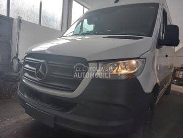 Mercedes Sprinter 319 Delovi