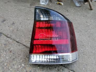 Desna stop lampa zatamnjena za Opel Vectra C od 2002. do 2008. god.