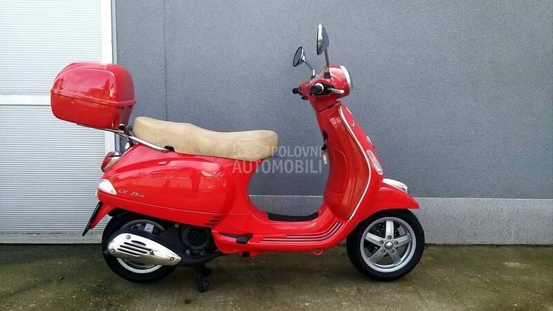 Piaggio Vespa Lx 125
