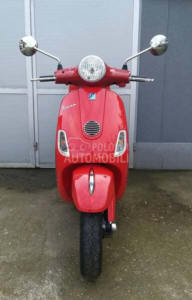 Piaggio Vespa Lx 125