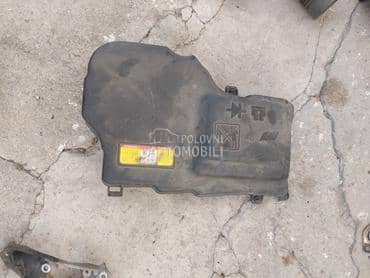 Poklopac osiguracke kutije za Peugeot 508