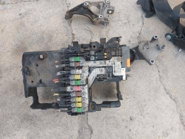 Osiguračka kutija 1,6hdi za Peugeot 508