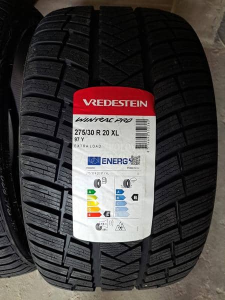 Vredestein 275/30 R20 Zimska