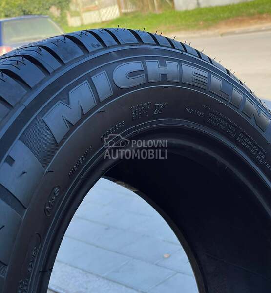 Michelin 215/65 R16 Letnja
