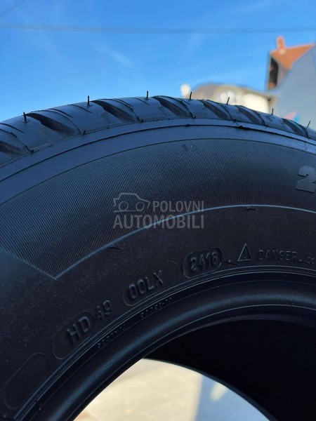 Michelin 215/60 R16 Letnja