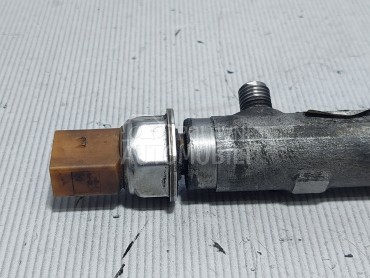 SENZOR PRITISKA GORIVA za Volkswagen Caddy