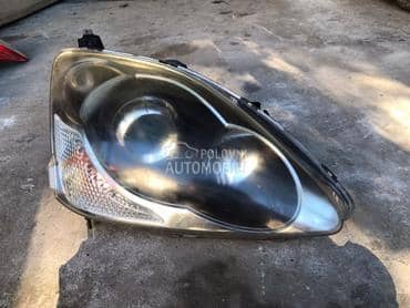 Far za Honda Civic od 2001. do 2005. god.