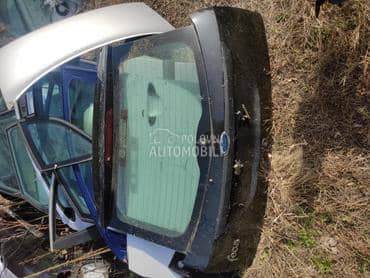zadnja gepek vrata za Ford Focus od 2006. do 2011. god.