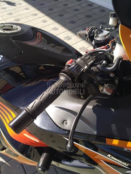 Kawasaki ZZR 1400  ZX14