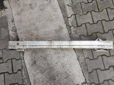 Prednja sina branika za Peugeot 308