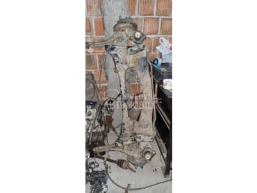 Zadnji trap za Mitsubishi Outlander od 2003. do 2010. god.