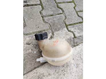 Boca za antifriz 1.6 HDI za Peugeot 308