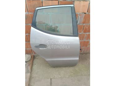 Zadnja desna vrata za Mercedes Benz A Klasa
