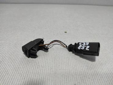 PRSKALICA ZA BRISACE za Škoda Octavia