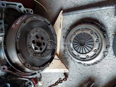 plivajući zamajac za Peugeot 407