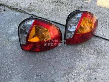 stop svetlo desno za Hyundai Santa Fe od 2000. do 2004. god.