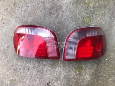 Stop svetlo za Toyota Yaris od 1999. do 2005. god.