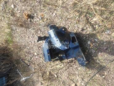 ljevi desni krak sasije za Volkswagen Golf 6 od 2009. do 2012. god.