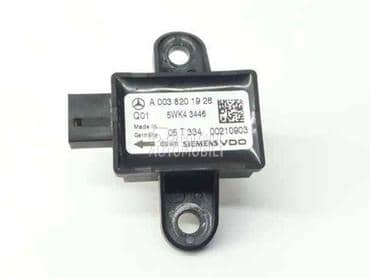 Senzor motora za Mercedes Benz S 320 od 2006. do 2010. god.