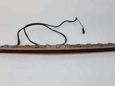 Treće štop svetlo za Mercedes Benz S 320 od 2006. do 2010. god.