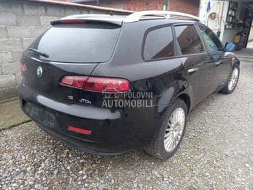 stop svetlo za Alfa Romeo 159